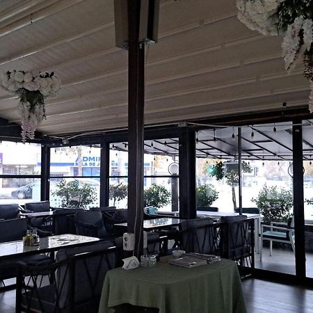 Hotel Central 슬로보지아 외부 사진